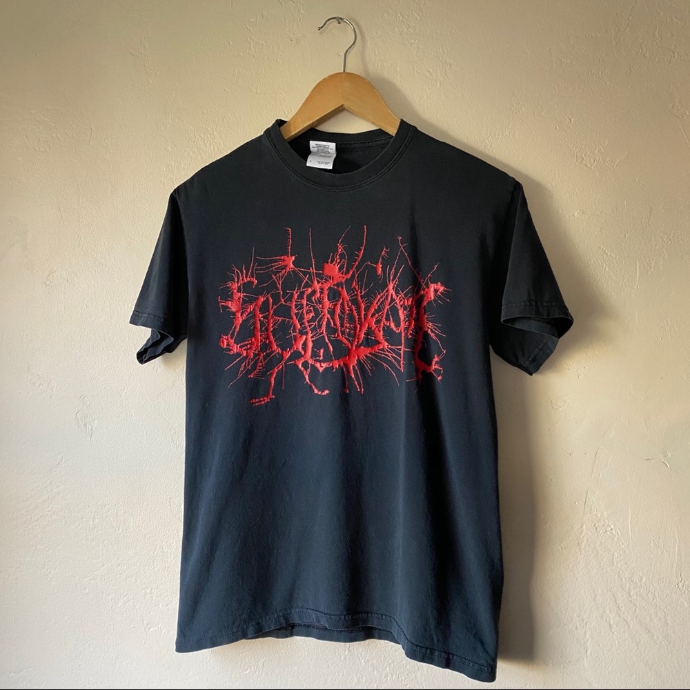 Suffokate Band Tee
